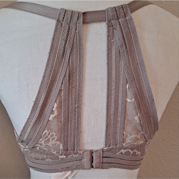 Victoria Seacret Lace Coverage Racerback 36D Tan Taupe - Picture 3 of 5